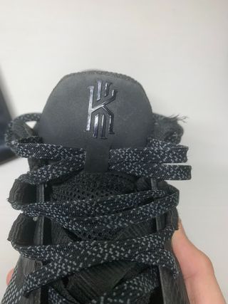 Zapatillas “Kyrie Flytrap 5” color negro