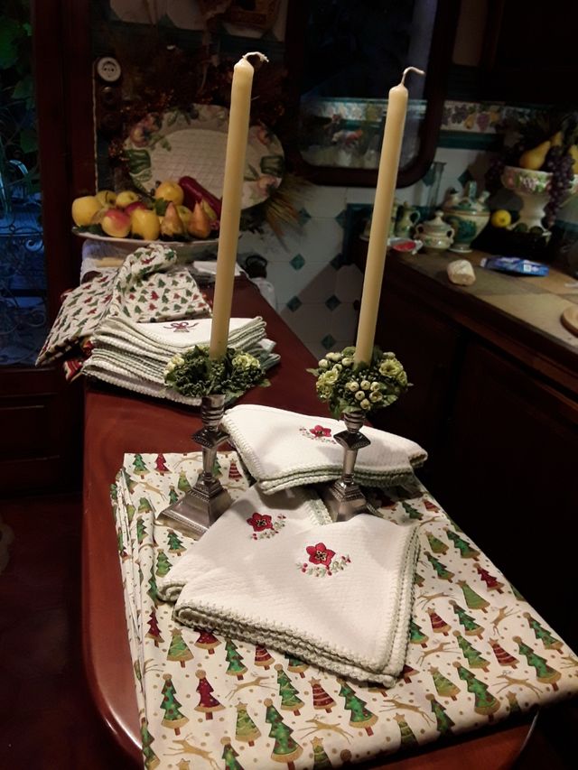 TOALHA DE MESA DE NATAL 300X 136 (18 GUARDANAPOS)