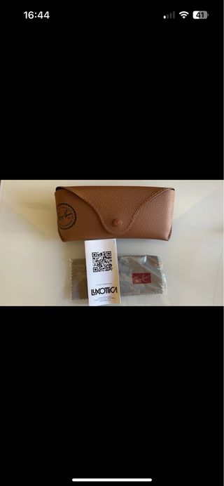 occhiale da sole Rayban Erika