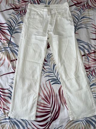 Espectacular vaquero ancho blanco