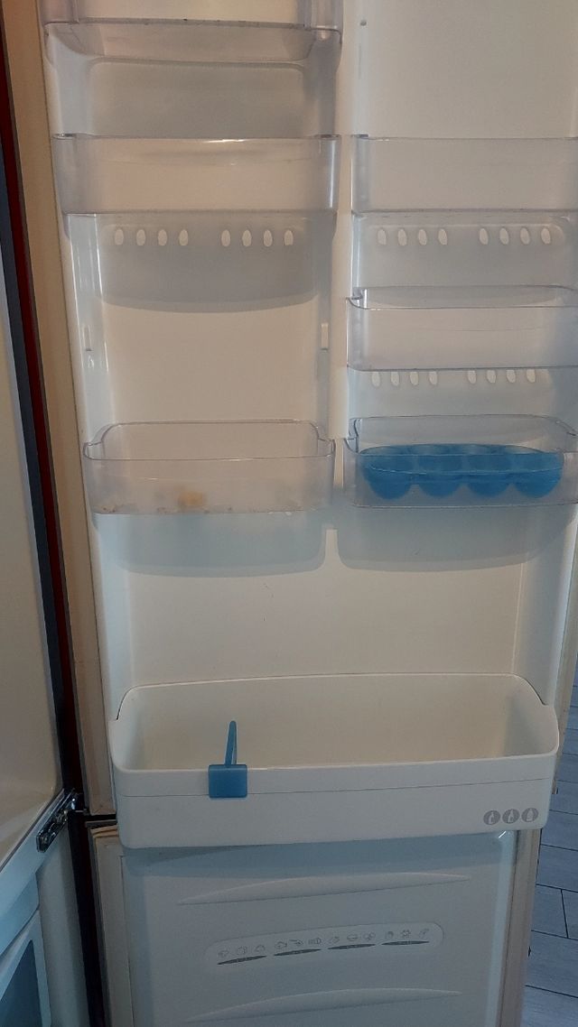 nevera LG... SOLO ACCESORIOS.