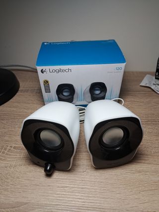 Altavoces Logitech z120