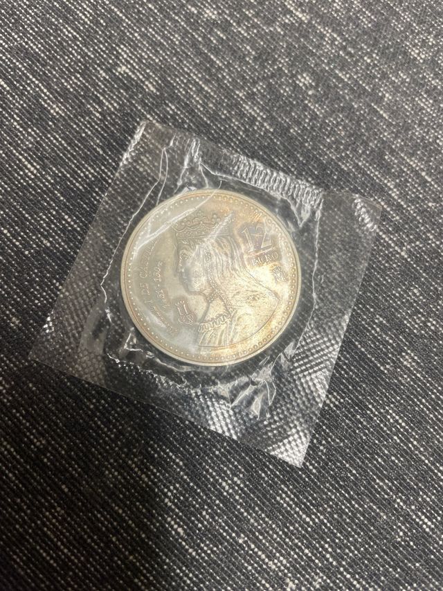 Moneda Conmemorativa 12 Euros 2004 Isabel