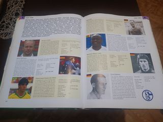 Libro 1000 futbolistas mejores