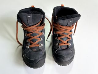 Botas montaña niño Decathlon - talla 35