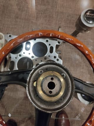 Volante Nardi y Pomo