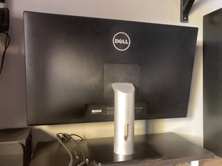 Monitor Dell 27” LED IPS