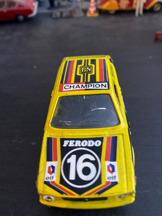 COCHES COLECCION MIRA VW SIROCCO 1/43