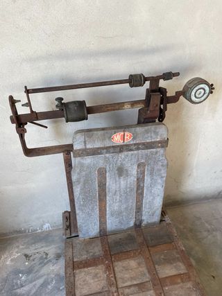 Bascula antigua MOR