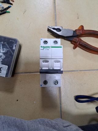 Schneider C16 IK60N