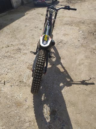 Moto trial