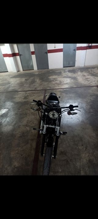 Harley Davidson 883