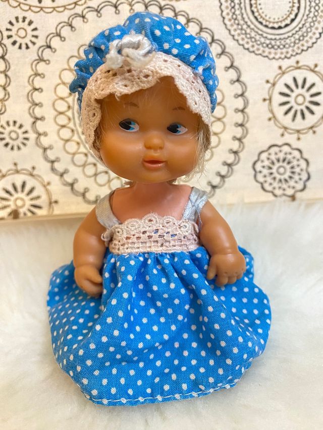 Preciosa barriguita de los 70