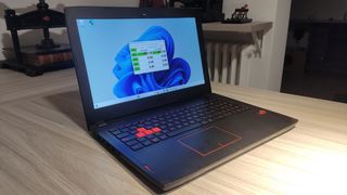 Portátil Toshiba Satellite Pro 17"