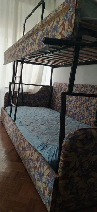 Sofá litera de cuatro plazas