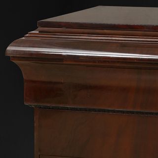 Cómoda Biedermeier madera de caoba y limoncillo