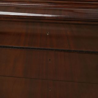 Cómoda Biedermeier madera de caoba y limoncillo