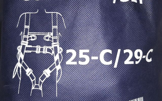 Arnés seguridad + cinturón sujección + mosquetones