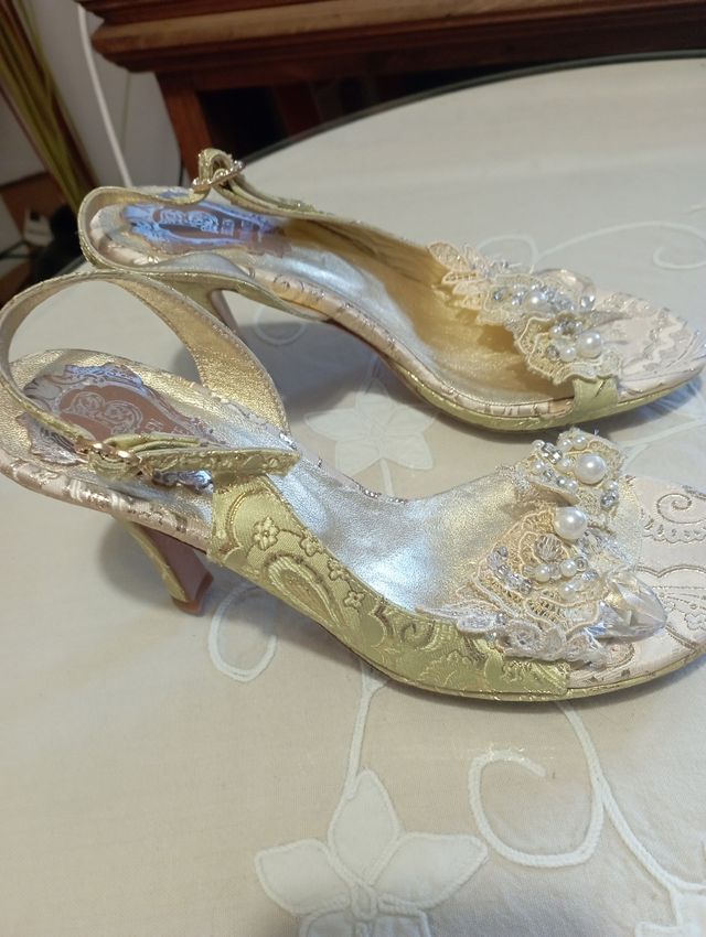 Sandalias exclusivas mujer