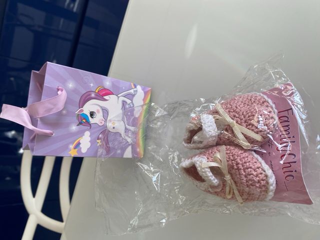 Scarpette fatte a mano per neonata