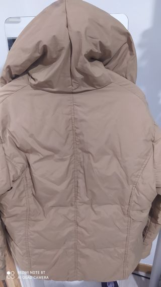 Plumas Zara Camel sin etiquetas como nuevo Xl