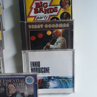 CDs Bing Crosby Dean Martín George Gershwin otros