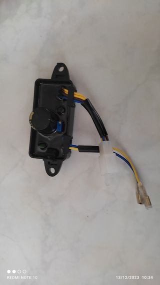 AVRs y Puentes rectificador diodos