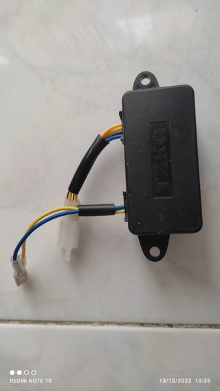 AVRs y Puentes rectificador diodos