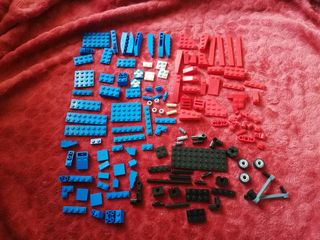 Lote de piezas Lego (coche)