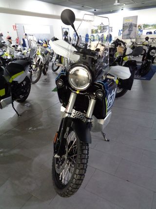 husqvarna norden 901 Expedition