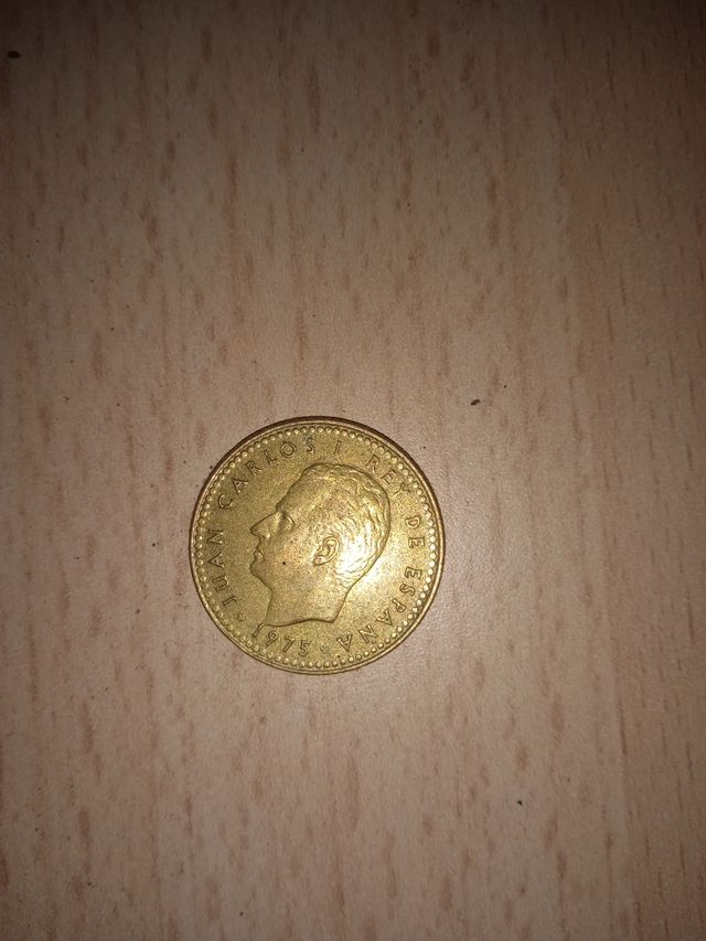 Moneda 3