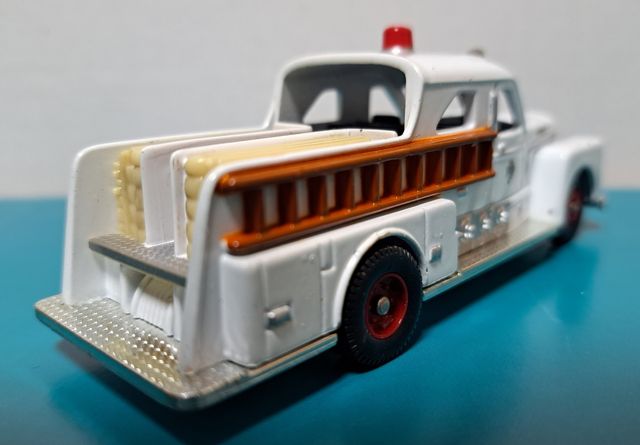 Camión bombero de Corgi 1/64
