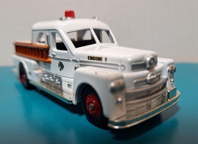 Camión bombero de Corgi 1/64