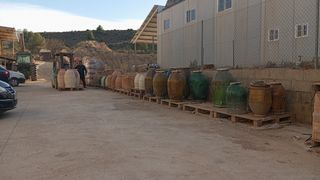 Tinaja maceta de barro 