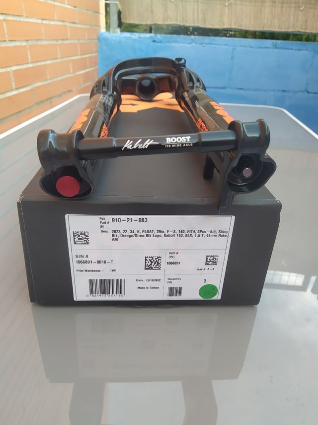 29" FOX34 KASHIMA 140 Fit4 3Pos BOOST. NUEVA.