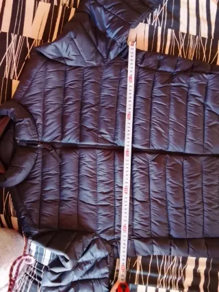 Abrigo de caballero plumífero de Zara