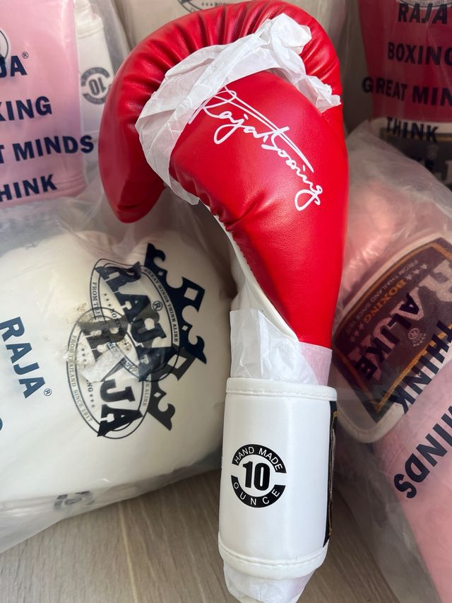 GUANTES DE BOXEO RAJA