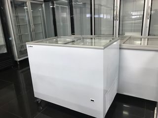 Arcon puertas de cristal nuevo