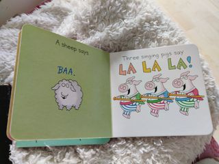 Moo, baa, la la la. Sandra Boynton