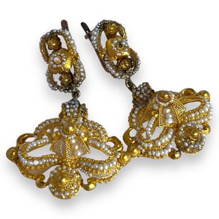 Pendientes antiguos de filigrana de oro 18k