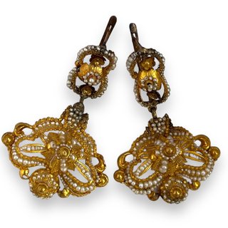 Pendientes antiguos de filigrana de oro 18k