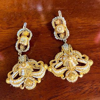 Pendientes antiguos de filigrana de oro 18k