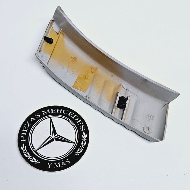 Moldura Mercedes S w126 aleta