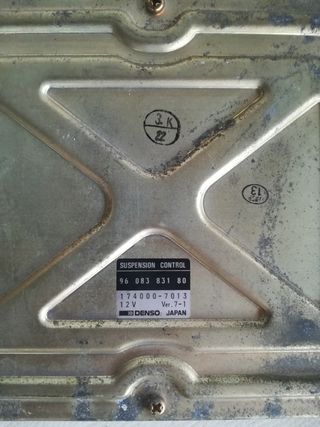 Centralita suspensión neumática Peugeot 605 (89-98