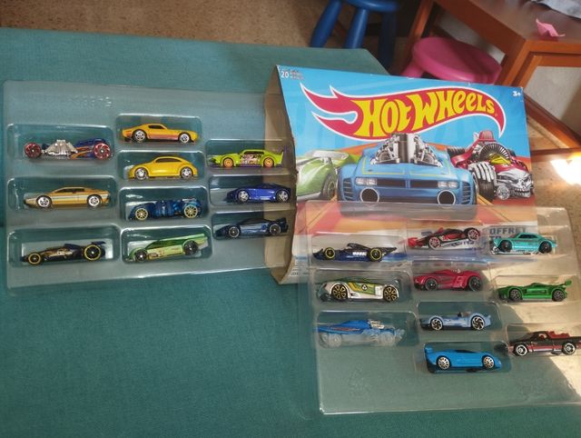 Colección hot wheels cochecitos