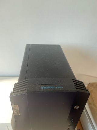 Ordenador gaming sobremesa Lenovo