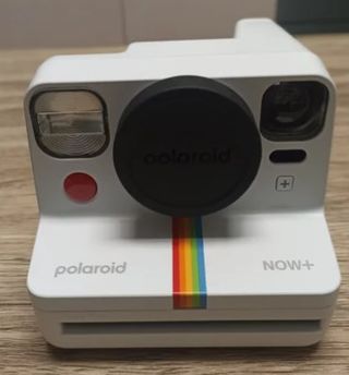 Polaroid Now Plus color blanco nueva