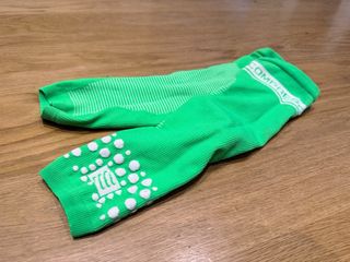 TALLA S, MANGUITOS COMPRESSPORT