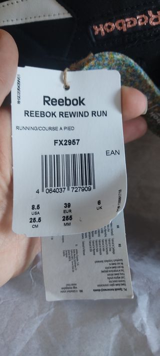 Playeras negras Reebok nuevas