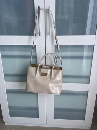 bolso de hombro de bimba y lola color hueso